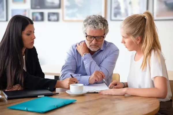 Mediación entre Heredados